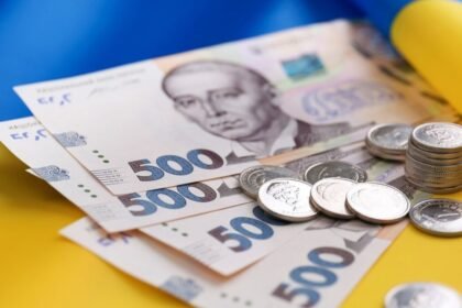 грошова допомога українцям