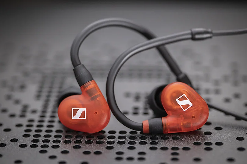 наушники проводные