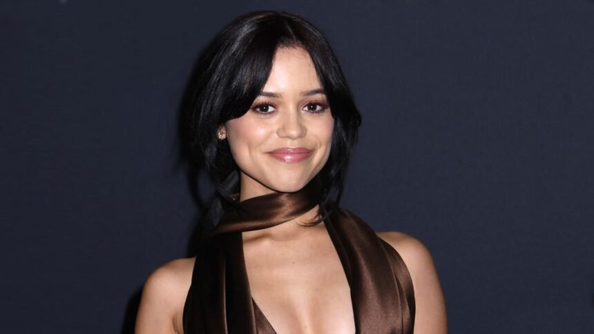 джена ортега