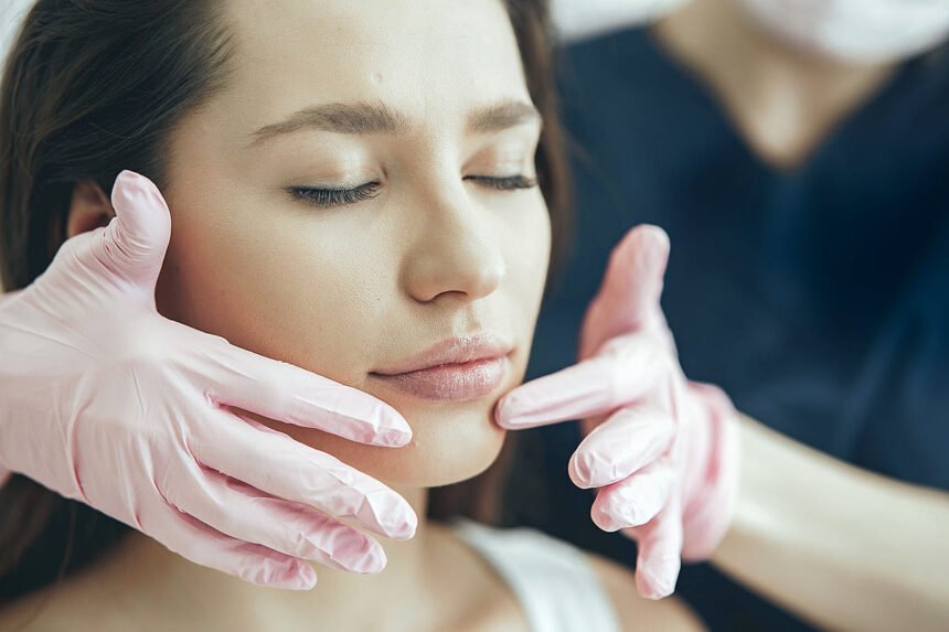 контурна пластика губ